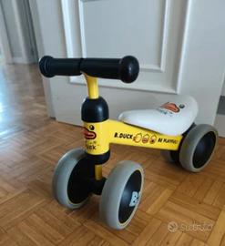 triciclo per bambini