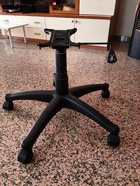 Base con rotelle e pistone sedia-poltrona 
