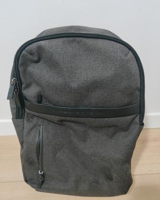 zaino Porsche + portafoglio in carbonio McLaren  