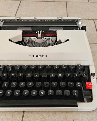 Macchina da scrivere Triumph Tippa Deluxe