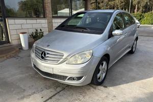 MERCEDES-BENZ B 200 CDI Chrome