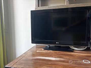 Tv LG32k330 32’ funzionante