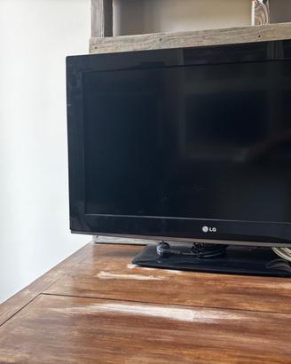 Tv LG32k330 32’ funzionante