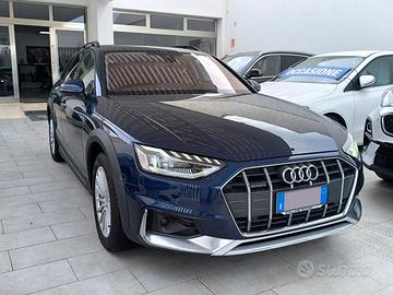 Audi A4 allroad 40 S tronic Identity Contrast 2021