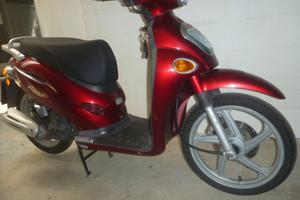 Kymco People 125 - 2000