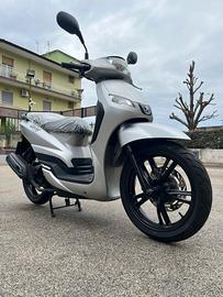 Peugeot Tweet 150