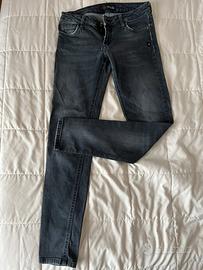 Jeans donna GUESS