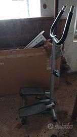 attrezzi per ginnastica 