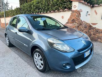 Reanult Clio 1.2 Benzina - Neopatentati