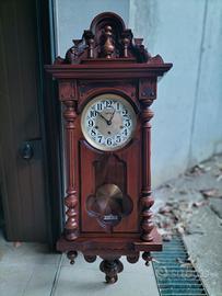 Orologio a pendolo in legno GASTOR anni 80