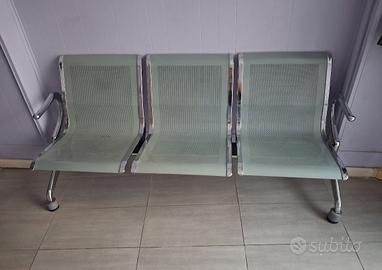 Panca per sala di attesa Notek 3 posti 