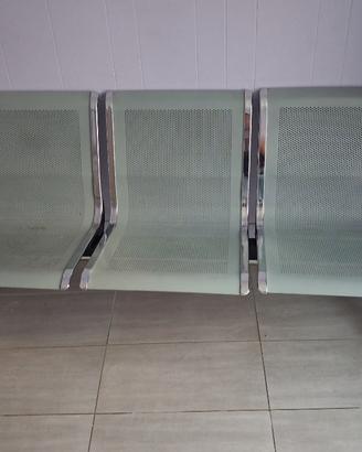 Panca per sala di attesa Notek 3 posti 