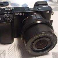 Sony A6000 24MP + Obiettivi (16-50 e 28-70)