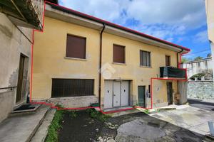3 LOCALI A BESANA IN BRIANZA