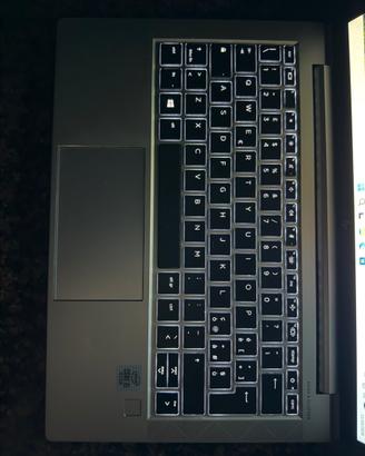 HP EliteBook 830 G7