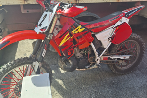 Cr 250