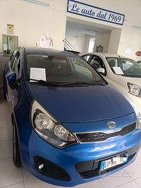Kia Rio 1.1 CRDi Full optional