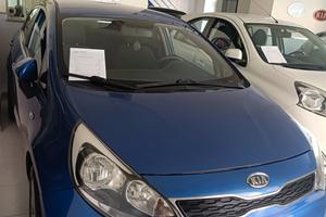 Kia Rio 1.1 CRDi Full optional
