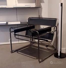 WASSILY B3 NUOVA by KNOLL STUDIO
