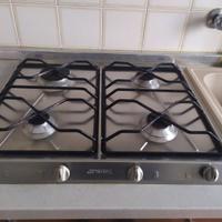 Cucina componibile con elettrodomestici