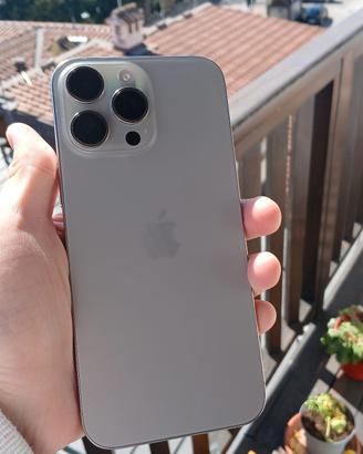 vende iphone 16 pro max 256GB