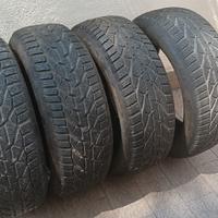 PNEUMATICI INVERNALI 215/55/R18 99V