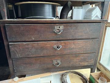 CASSETTONE DELL'800 DA RESTAURARE