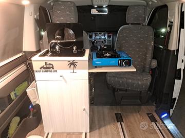 Mobile con Lavello e doccia 