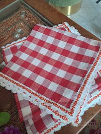 set tovaglioli vintage con trina