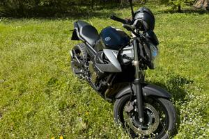 Yamaha xj6