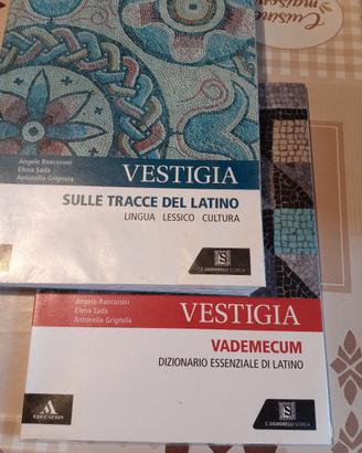 Libro di latino per scuole medie superiori