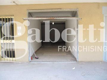 Box/Posto auto Brindisi [MG280VRG]