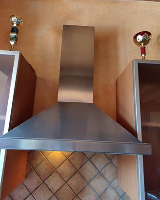 Cappa aspirante in acciaio