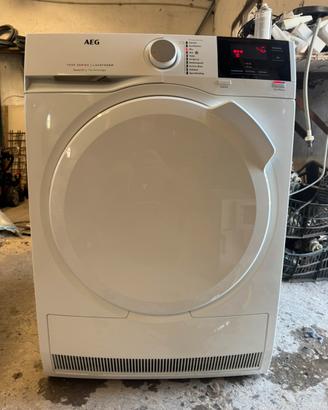 Asciugatrice AEG 8kg A++ pompa di calore