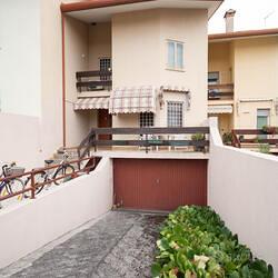 Udine: Ampia villa a Schiera