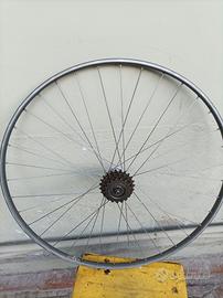 Ruota per tubolari Campagnolo