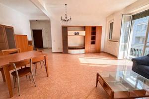 Appartamento di 145 m² con 4 locali a Milano