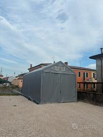 Tenso struttura per camper