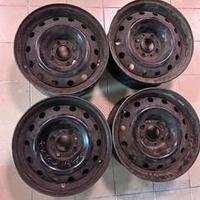 Cerchi Ford fiesta r15