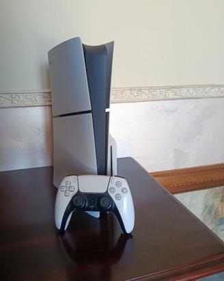 PlayStation 5 Digital edition con unità disco inte