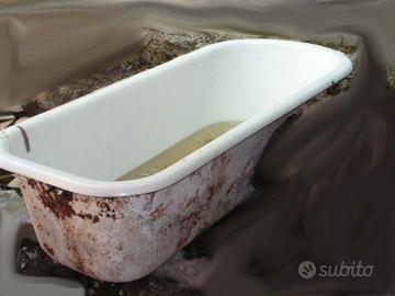vasca da bagno in ghisa,senza piedi anni 60
