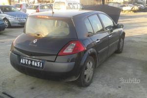 Renault megane 1.9 dci 03 RICAMBI