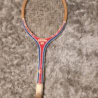 Racchetta da tennis vintage in legno “Equipe 60” 