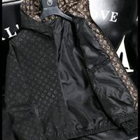 abbigliamento da uomo 