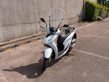 Sh 125