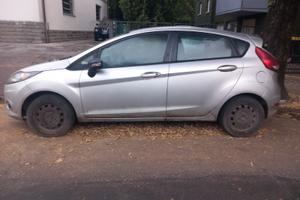 FORD Fiesta 6ª serie - 2010