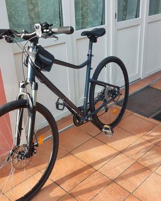 Bici Trekking RIVERSIDE 500 blu