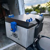 Bauletto moto Top Case 2 caschi