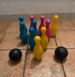 Bowling in plastica colorato