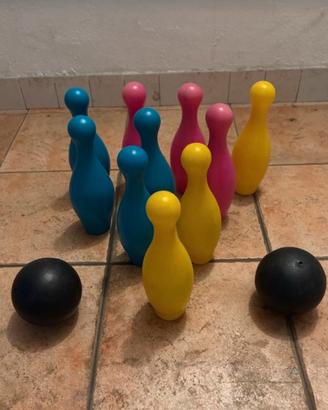 Bowling in plastica colorato